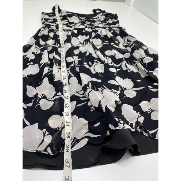 Ann Taylor Floral Dress 4 Floral Wide Straps V Neck Black White Sundress Career - Picture 11 of 15